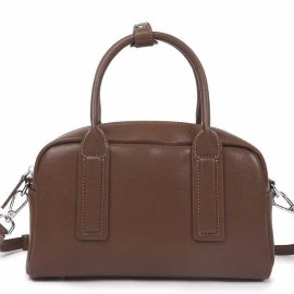 Stylish and casual cowhide handbag