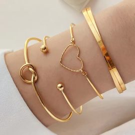 Multi-layered retro bracelet