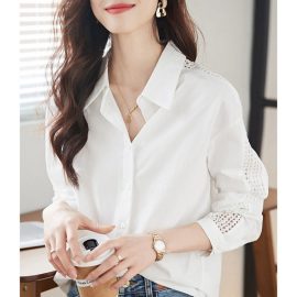 Women's white autumn/spring shirt