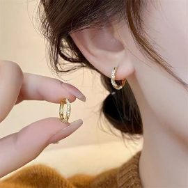 French-style exquisite diamond-encrusted geometric round earrings