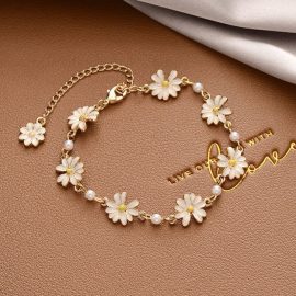 Daisy Floral Bracelet