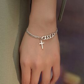 Korean-style bracelet