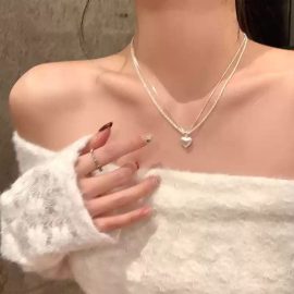 Double-layered brushed heart pendant necklace