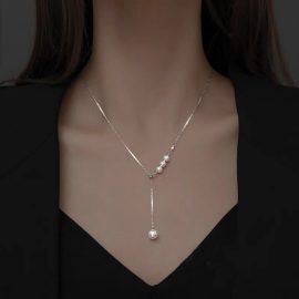 New faux pearl drawstring sweater chain