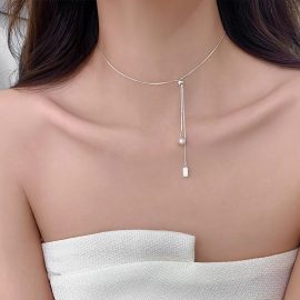 Beaded pull-out necklace