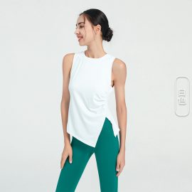 Breathable and slimming yoga top, sleeveless cover-up
