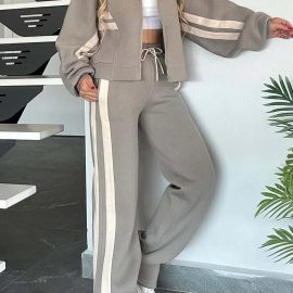 2025 Women's Sports Suit