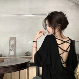 Crossback short-sleeved T-shirt