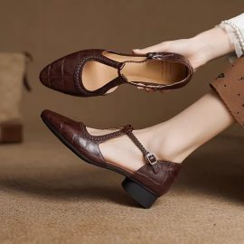 French retro style genuine leather closed-toe sandals