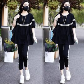 Casual sportswear fashion set