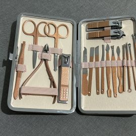 18-piece set nail clippers rose gold dead skin scissors manicure tools beauty suit
