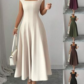Simple square neck short-sleeved dress