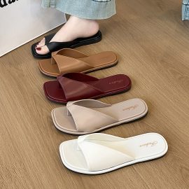 2026 Summer Women's Flip-Flops, Flat, Non-Slip