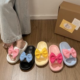 Cute bow-tie slippers