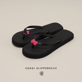 Non-slip floral sweet flip-flops